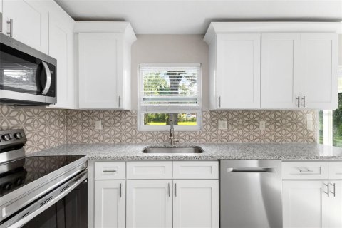 Villa ou maison à vendre à Bradenton, Floride: 3 chambres, 125.05 m2 № 1907811 - photo 27