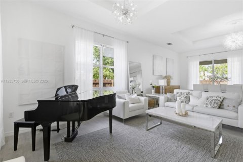 Villa ou maison à louer à Miami, Floride: 4 chambres, 296.17 m2 № 1996876 - photo 18