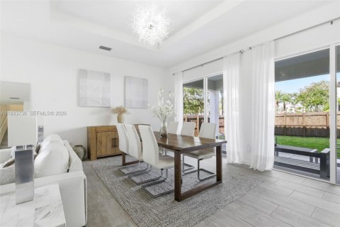 Villa ou maison à louer à Miami, Floride: 4 chambres, 296.17 m2 № 1996876 - photo 25