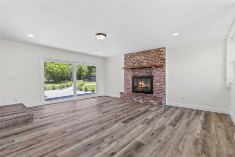 House in Holly Hill, Florida 4 bedrooms, 193.05 sq.m. № 1801936 - photo 25