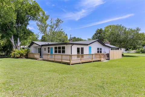 House in Holly Hill, Florida 4 bedrooms, 193.05 sq.m. № 1801936 - photo 17