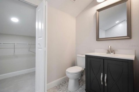 Villa ou maison à vendre à Tampa, Floride: 3 chambres, 119.29 m2 № 2200552 - photo 12