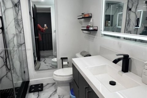 Купить кондоминиум в Майами, Флорида 2 спальни, 95.32м2, № 1777820 - фото 18