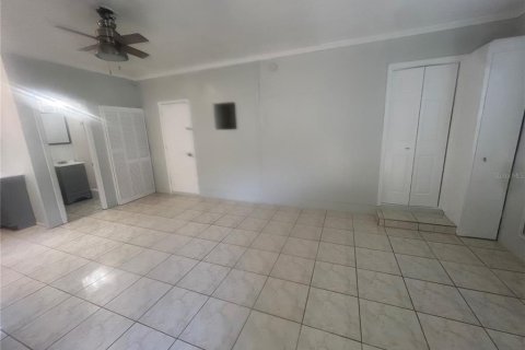 Appartement à louer à Saint Petersburg, Floride: 2 pièces, 46.45 m2 № 2389223 - photo 8