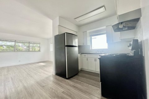 Apartment in Fort Lauderdale, Florida 2 bedrooms, 70.98 sq.m. № 2068304 - photo 5