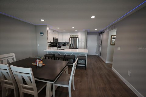 Condo in Clearwater, Florida, 2 bedrooms № 2395855 - photo 28