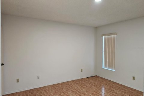 House in Kissimmee, Florida 4 bedrooms, 148.46 sq.m. № 1869782 - photo 16