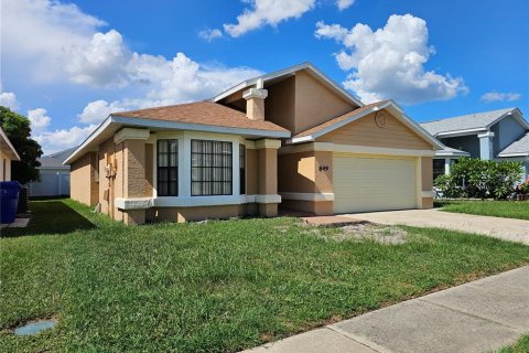 House in Kissimmee, Florida 4 bedrooms, 148.46 sq.m. № 1869782 - photo 3