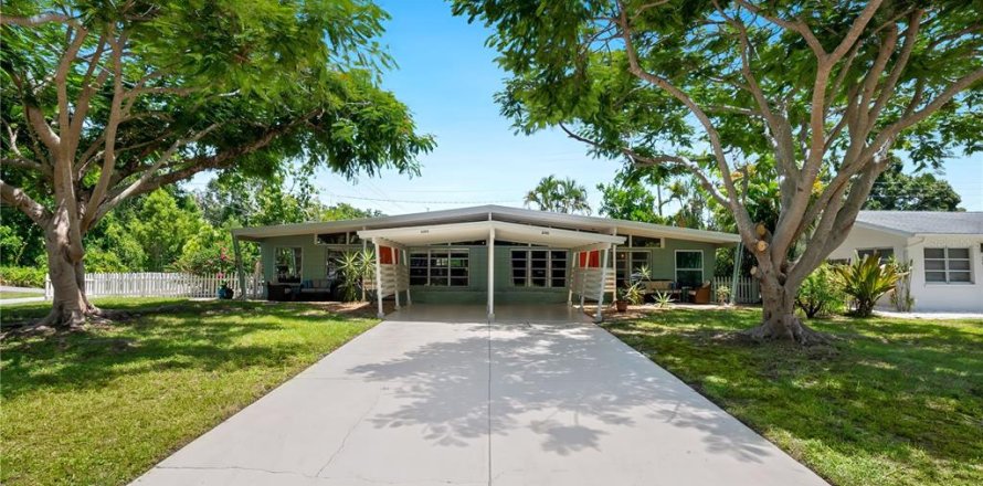 Appartement à Sarasota, Floride 2 chambres, 113.71 m2 № 1745305