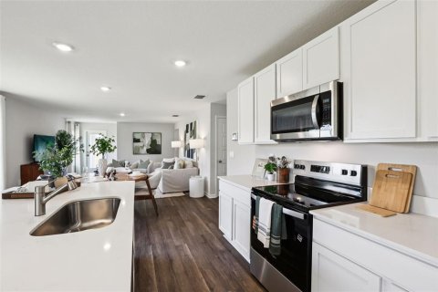 Casa en venta en Haines City, Florida, 4 dormitorios, 154.68 m2 № 2207198 - foto 16