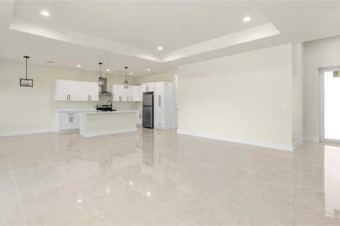 House in Punta Gorda, Florida 3 bedrooms, 146.88 sq.m. № 2113367 - photo 14