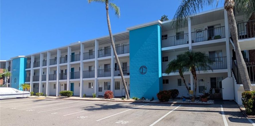 Condo in Bradenton, Florida, 1 bedroom № 2212726