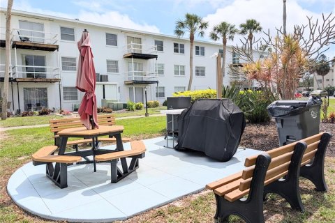 Condo in Bradenton, Florida, 1 bedroom № 2212726 - photo 27