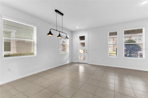 Touwnhouse à vendre à Kissimmee, Floride: 3 chambres, 148.83 m2 № 2124745 - photo 5
