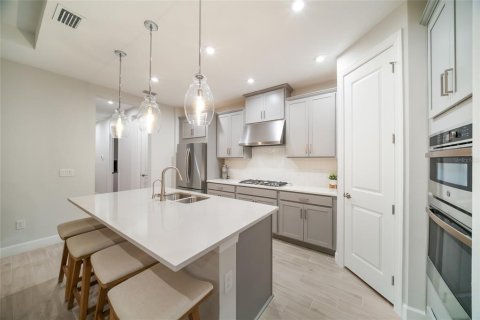 Villa ou maison à vendre à Palmetto, Floride: 3 chambres, 176.14 m2 № 2342026 - photo 7