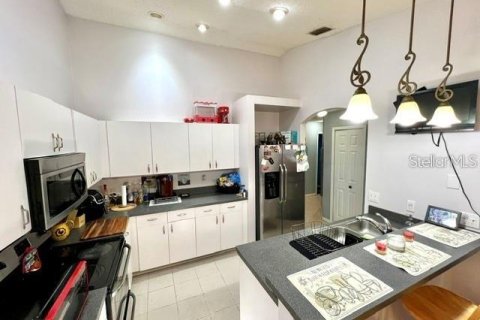 Villa ou maison à vendre à Orlando, Floride: 3 chambres, 124.4 m2 № 2205951 - photo 4