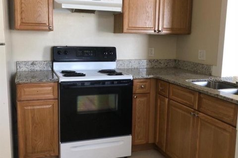 Apartment in Lakeland, Florida 2 bedrooms, 83.61 sq.m. № 2156399 - photo 4