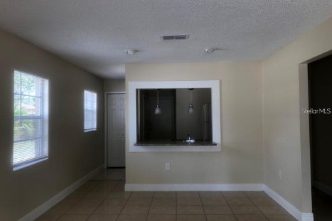 Apartment in Lakeland, Florida 2 bedrooms, 83.61 sq.m. № 2156399 - photo 2