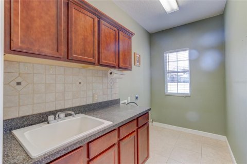 Casa en venta en Mount Dora, Florida, 3 dormitorios, 187.11 m2 № 1846981 - foto 29