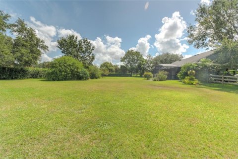 Casa en venta en Mount Dora, Florida, 3 dormitorios, 187.11 m2 № 1846981 - foto 11