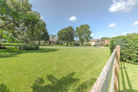 Casa en venta en Mount Dora, Florida, 3 dormitorios, 187.11 m2 № 1846981 - foto 9