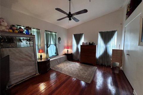 House in Merrit Island, Florida 4 bedrooms, 228.91 sq.m. № 1575310 - photo 16
