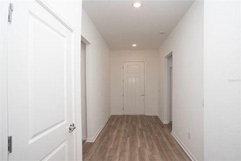 House in Riverview, Florida 5 bedrooms, 336.03 sq.m. № 1522418 - photo 8