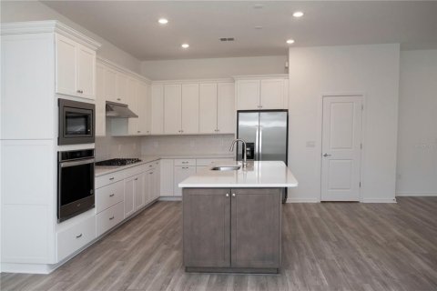 House in Riverview, Florida 5 bedrooms, 336.03 sq.m. № 1522418 - photo 28