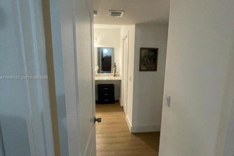 Copropriété à vendre à Weston, Floride: 2 chambres, 114.36 m2 № 1990265 - photo 12