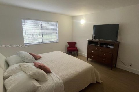 Copropriété à vendre à Weston, Floride: 2 chambres, 114.36 m2 № 1990265 - photo 15