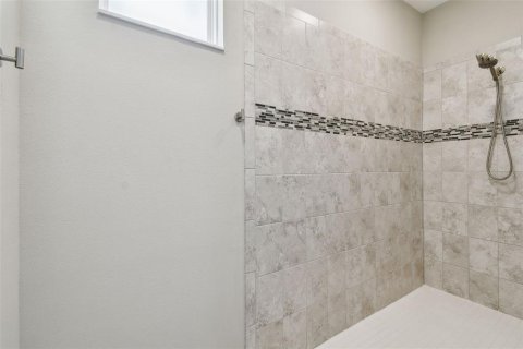House in Wesley Chapel, Florida 4 bedrooms, 205.13 sq.m. № 1805190 - photo 21