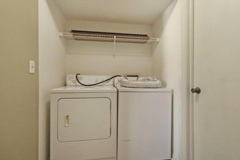 Touwnhouse à louer à Tampa, Floride: 3 chambres, 126.72 m2 № 2156438 - photo 29