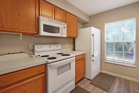 Touwnhouse à louer à Tampa, Floride: 3 chambres, 126.72 m2 № 2156438 - photo 20