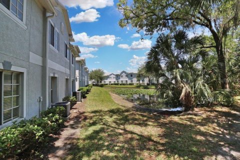 Touwnhouse à louer à Tampa, Floride: 3 chambres, 126.72 m2 № 2156438 - photo 8