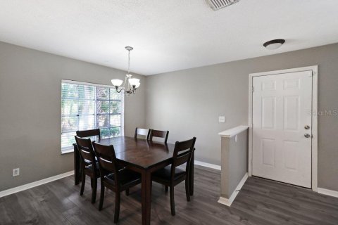 Touwnhouse à louer à Tampa, Floride: 3 chambres, 126.72 m2 № 2156438 - photo 16