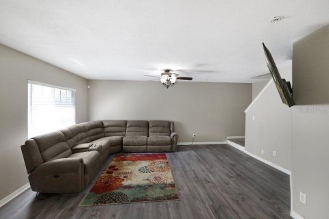 Touwnhouse à louer à Tampa, Floride: 3 chambres, 126.72 m2 № 2156438 - photo 10