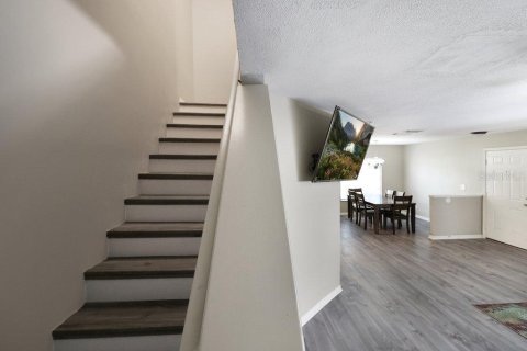 Touwnhouse à louer à Tampa, Floride: 3 chambres, 126.72 m2 № 2156438 - photo 26