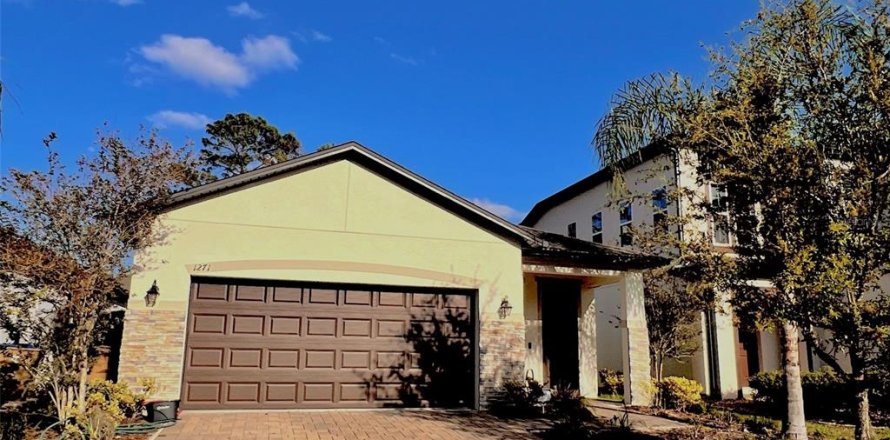 House in Kissimmee, Florida 3 bedrooms, 166.2 sq.m. № 1550091