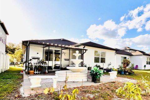 House in Kissimmee, Florida 3 bedrooms, 166.2 sq.m. № 1550091 - photo 3