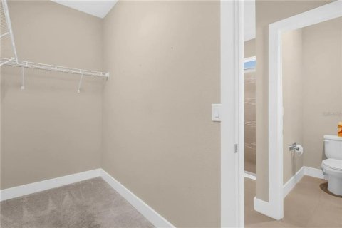 House in Kissimmee, Florida 3 bedrooms, 166.2 sq.m. № 1550091 - photo 9