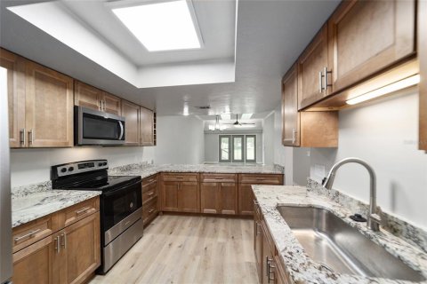 Casa en venta en Alachua, Florida, 2 dormitorios, 121.79 m2 № 1397941 - foto 4