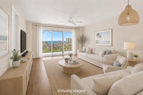 Condo in Daytona Beach Shores, Florida, 2 bedrooms № 2210726 - photo 4