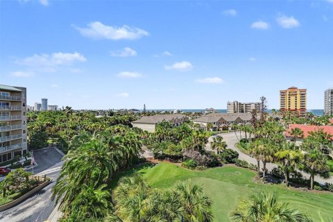 Condo in Daytona Beach Shores, Florida, 2 bedrooms № 2210726 - photo 2