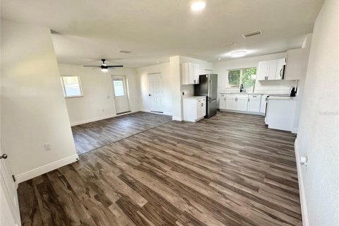 Casa en venta en Lakeland, Florida, 3 dormitorios, 115.94 m2 № 1918309 - foto 10
