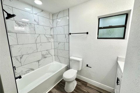Casa en venta en Lakeland, Florida, 3 dormitorios, 115.94 m2 № 1918309 - foto 30