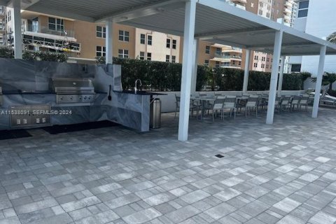 Copropriété à vendre à Hallandale Beach, Floride: 1 chambre, 89.19 m2 № 2244191 - photo 29