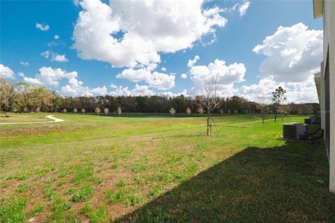 Townhouse in Wesley Chapel, Florida 3 bedrooms, 163.32 sq.m. № 2156357 - photo 30