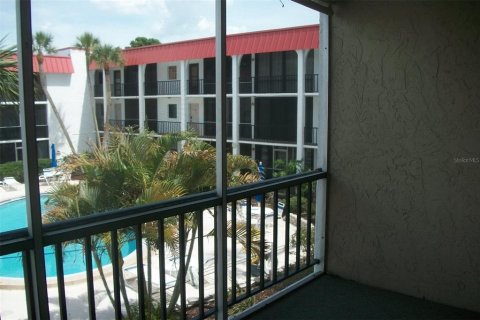 Condominio en venta en Seminole, Florida, 1 dormitorio, 66.89 m2 № 2114247 - foto 6