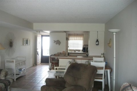 Condominio en venta en Seminole, Florida, 1 dormitorio, 66.89 m2 № 2114247 - foto 3