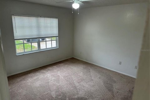 Villa ou maison à louer à Ocala, Floride: 3 chambres, 107.02 m2 № 2408151 - photo 6